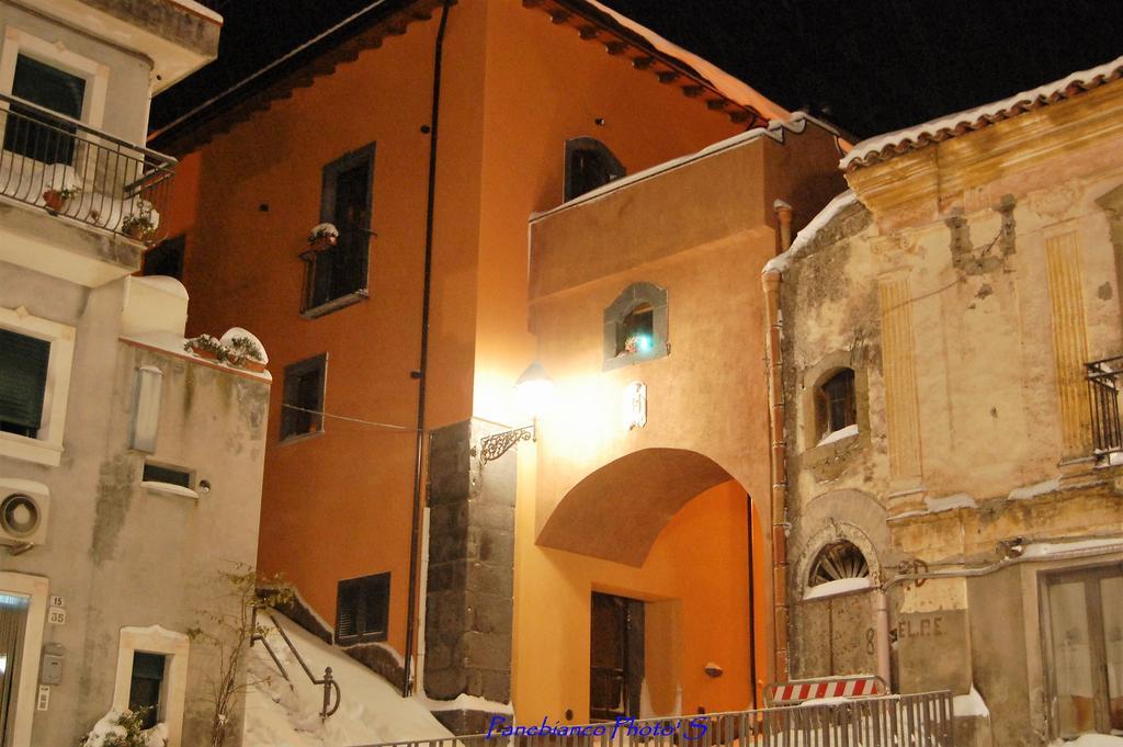 L'Arco Dei Sogni Hotel Malvagna Exterior foto