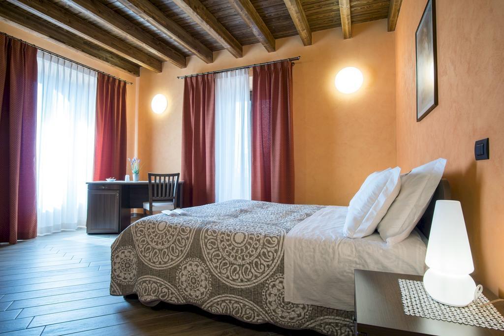 L'Arco Dei Sogni Hotel Malvagna Exterior foto